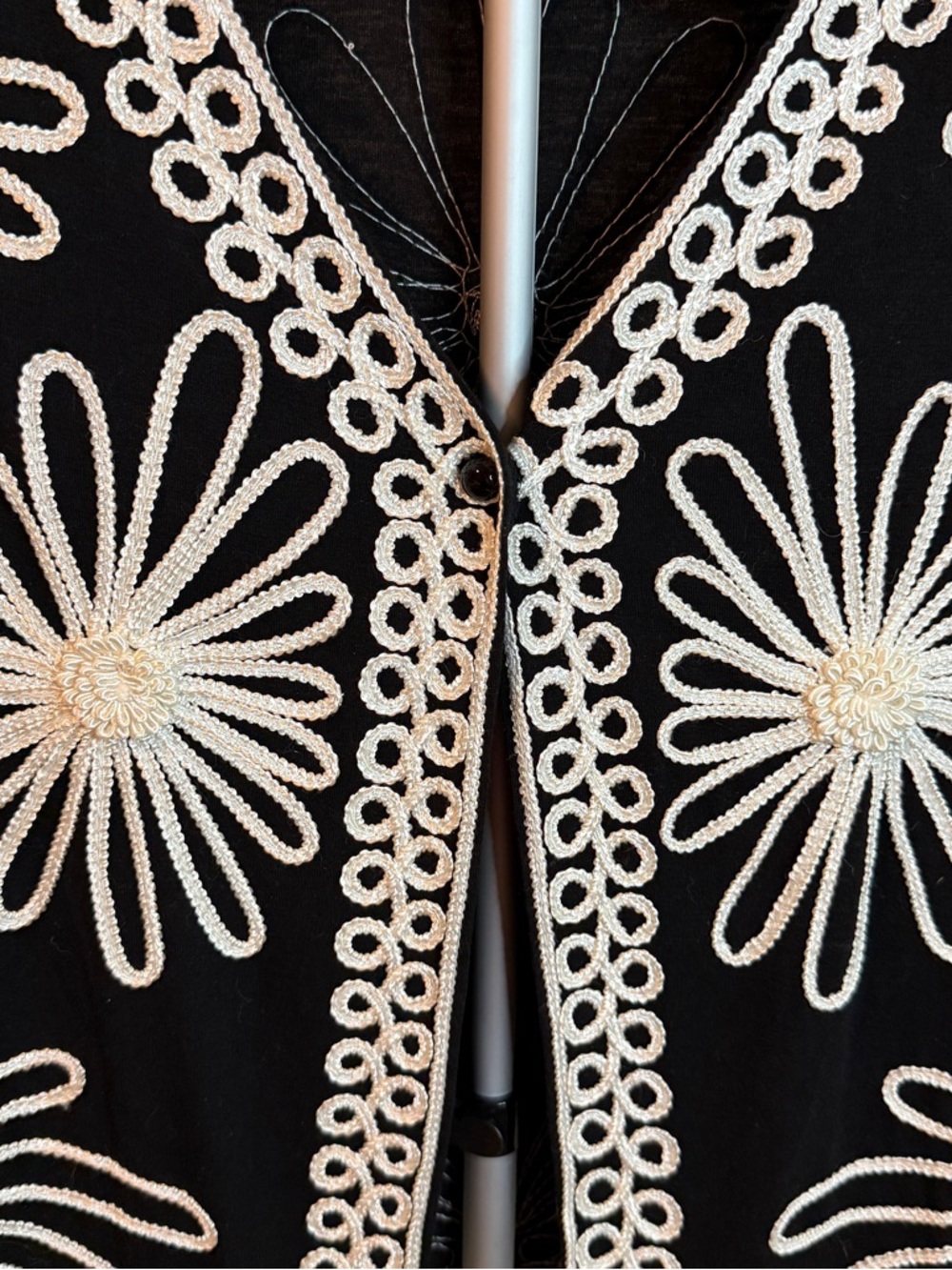 Lauren Michelle Black Cardigan with White Daisy Embroidery - Picture 7 of 9